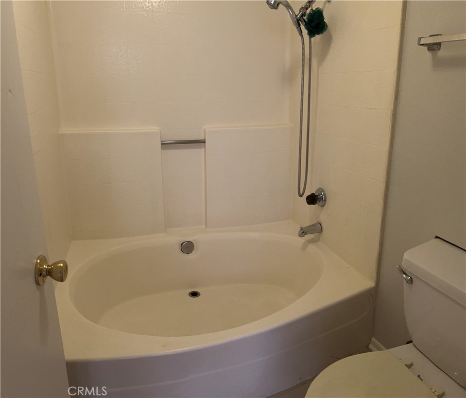 13177 Tonikan Property Photo 12