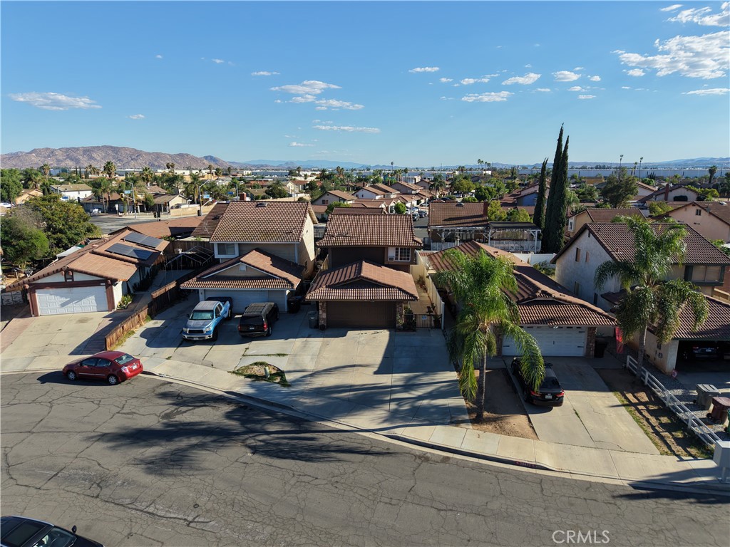 23481 Dome St Property Photo 3