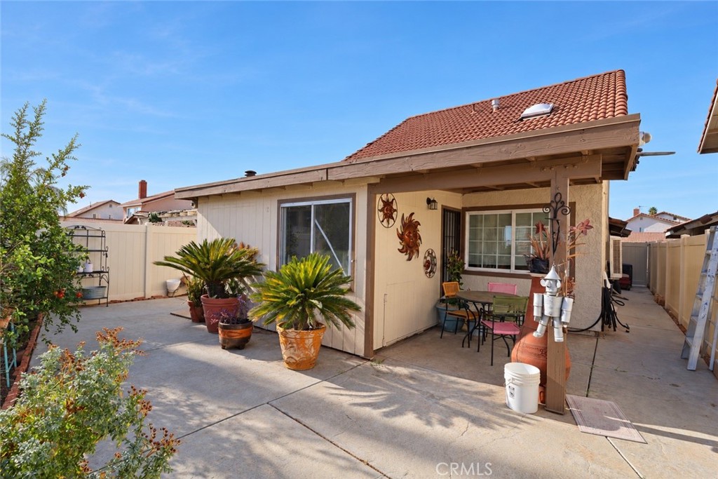 23481 Dome St Property Photo 10
