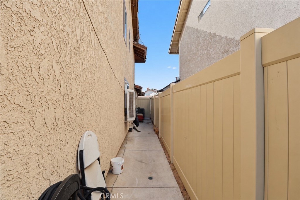 23481 Dome St Property Photo 13