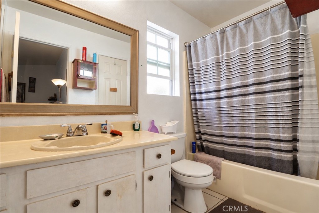 23481 Dome St Property Photo 27