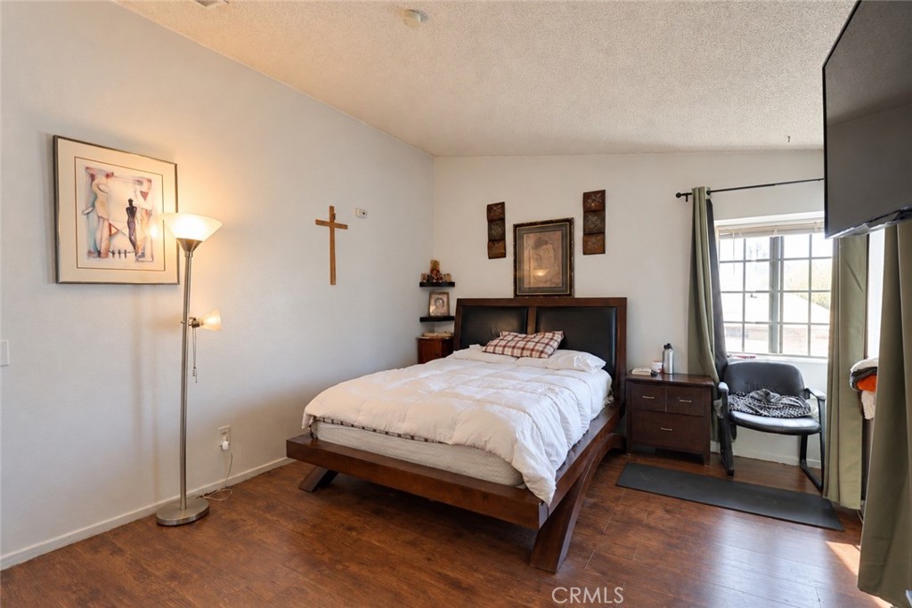 23481 Dome St Property Photo 29