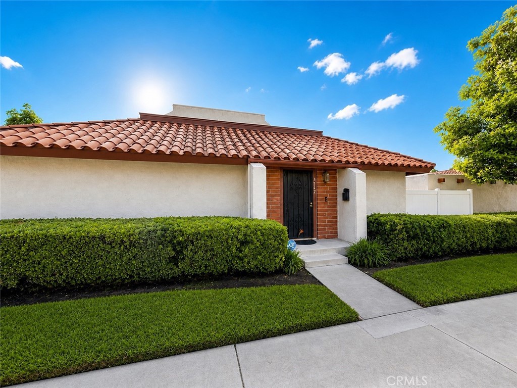 4562 Toledo Property Photo 1
