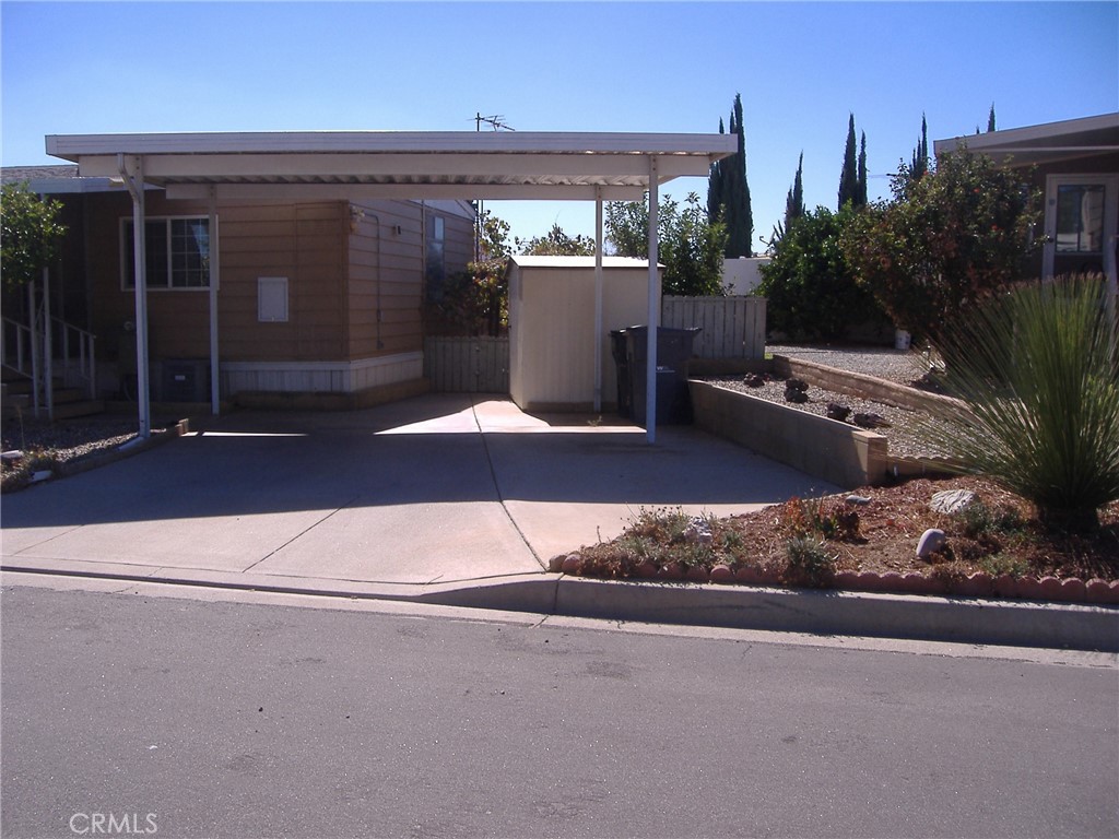 30678 Butia Palm Property Photo 2