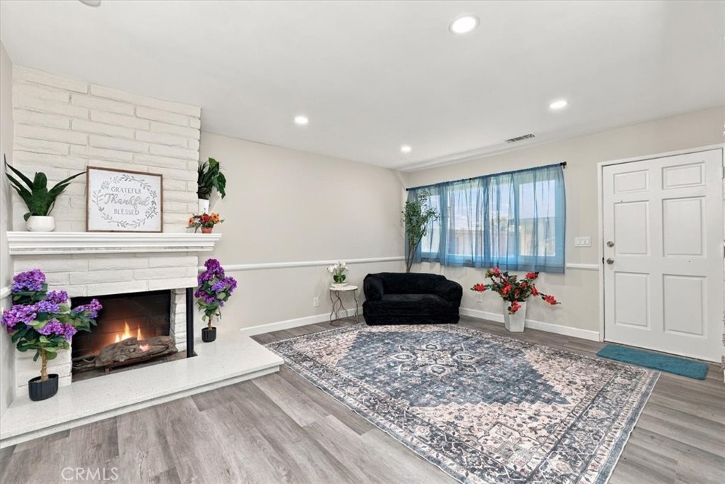 13656 Red Hill Property Photo 7