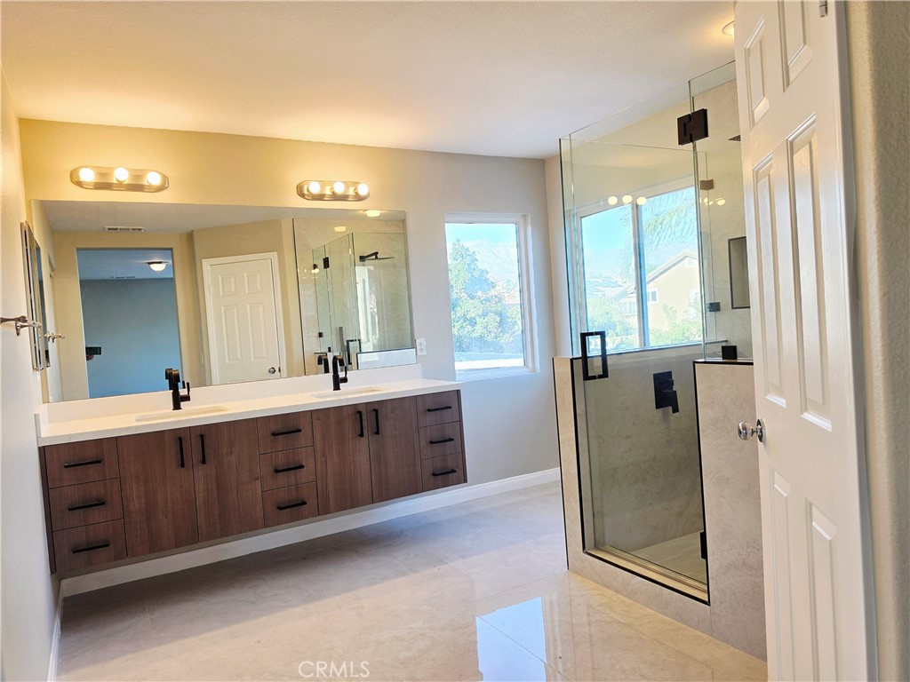 1068 Nighthawk Place Property Photo 14