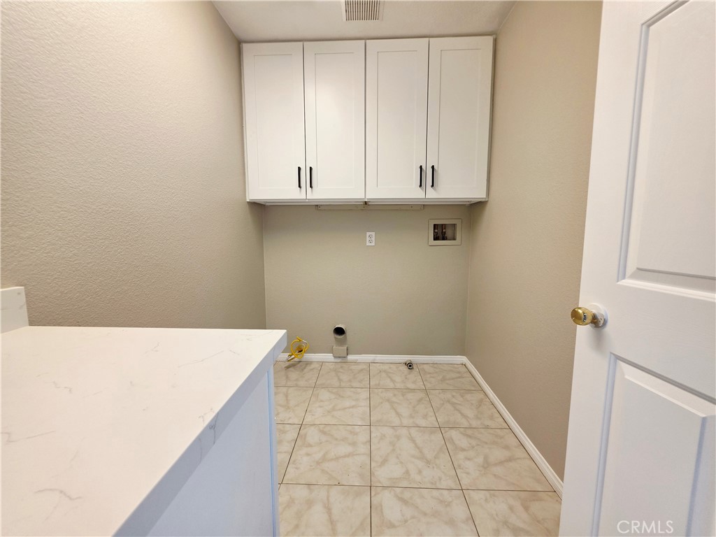 1068 Nighthawk Place Property Photo 16
