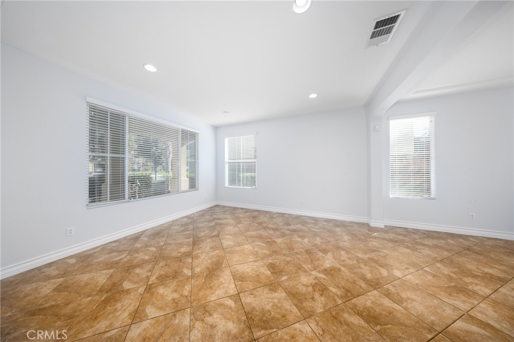 34823 Miller Place Property Photo 10