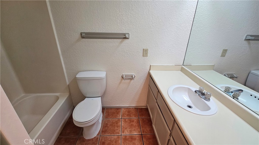 29040 Landau B Property Photo 9