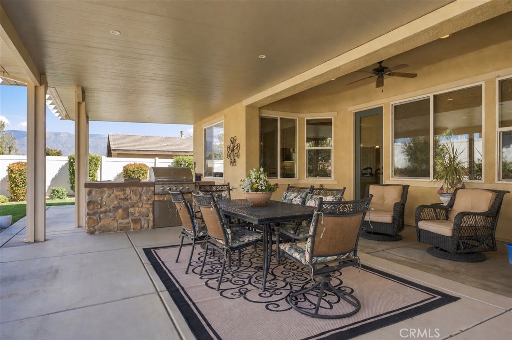 475 Whitney Peak Property Photo 42