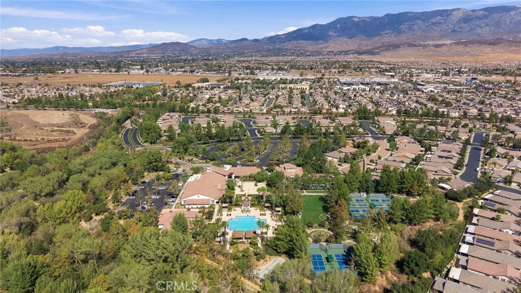 475 Whitney Peak Property Photo 60