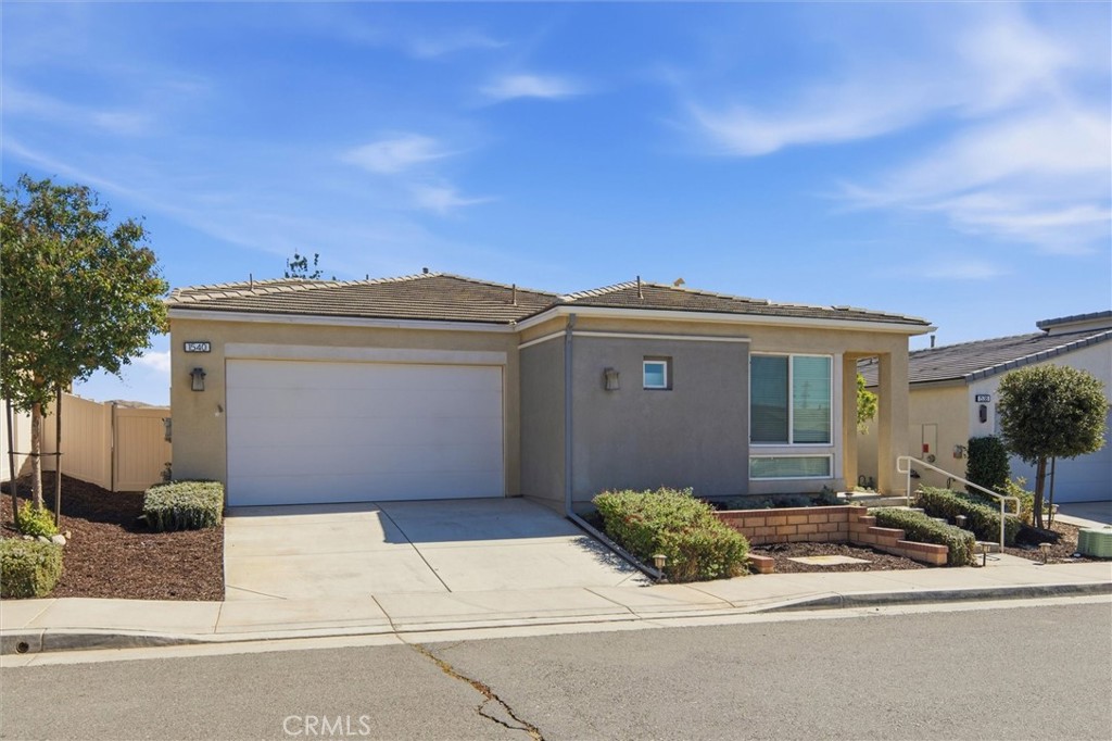 1540 Sky Vista Property Photo 2