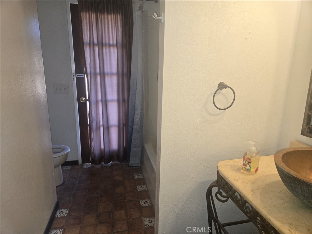 955 Le Conte Drive Property Photo 9