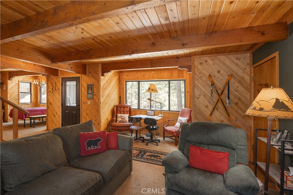 1608 Cascade Property Photo 9