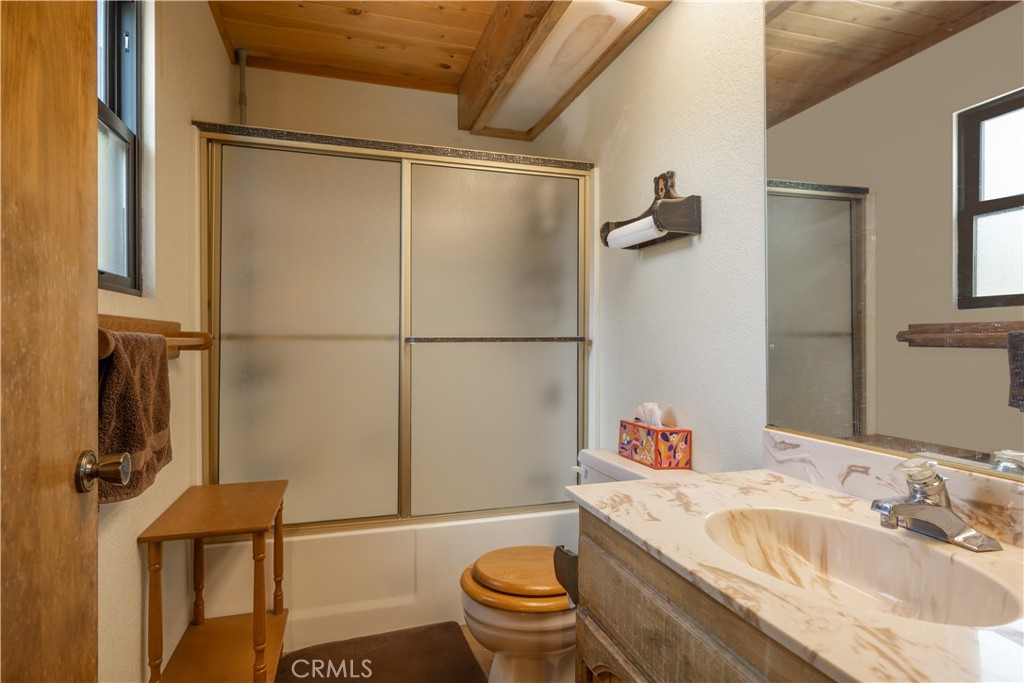 1608 Cascade Property Photo 15