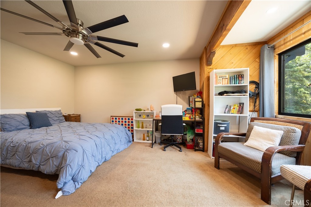 1608 Cascade Property Photo 17