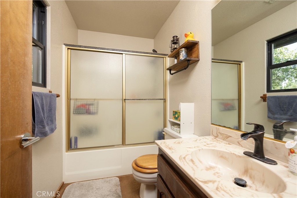 1608 Cascade Property Photo 23