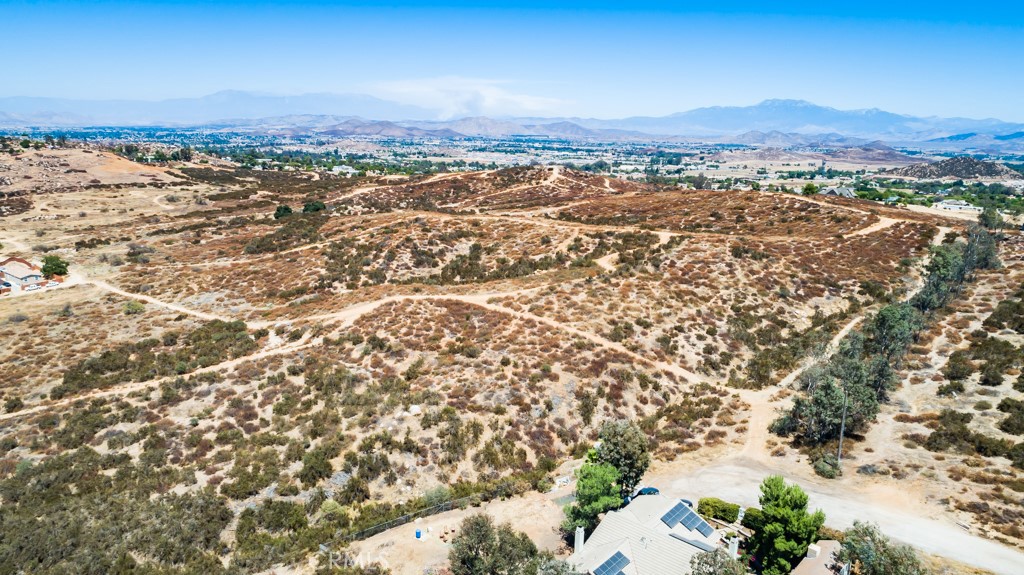 1 Orange Property Photo 4
