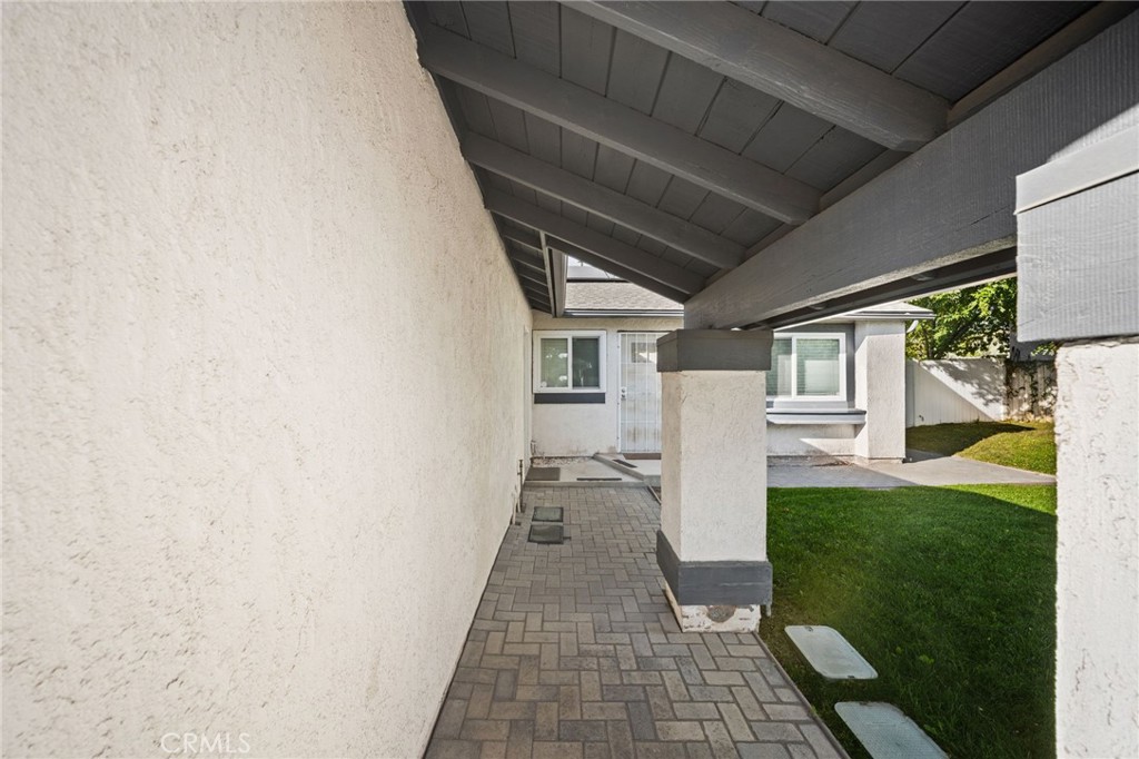 1557 Cambridge Avenue Property Photo 4