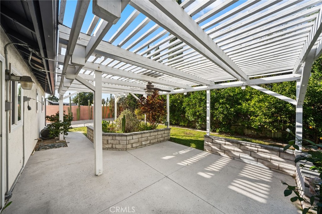 1557 Cambridge Avenue Property Photo 24