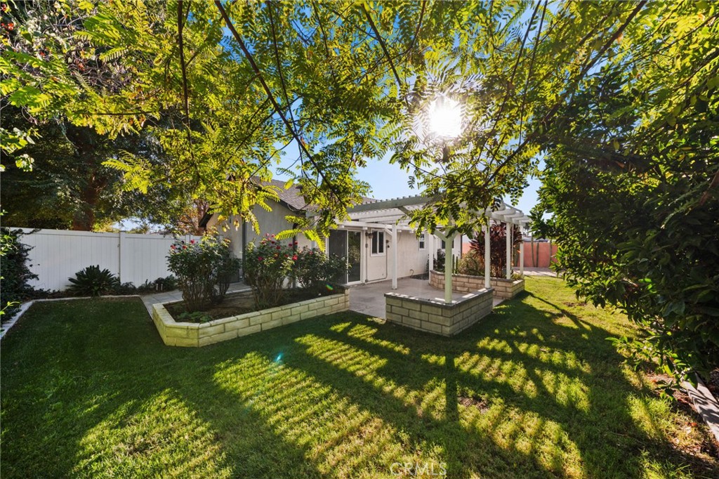 1557 Cambridge Avenue Property Photo 25