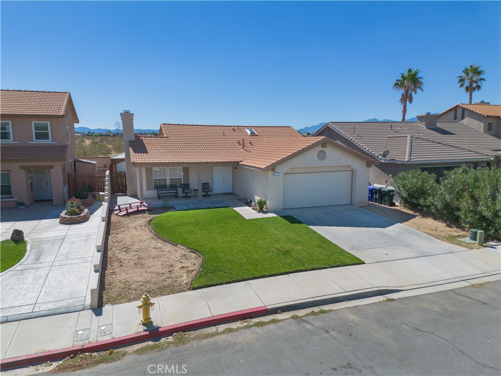 12573 Loma Verde Drive Property Photo 3