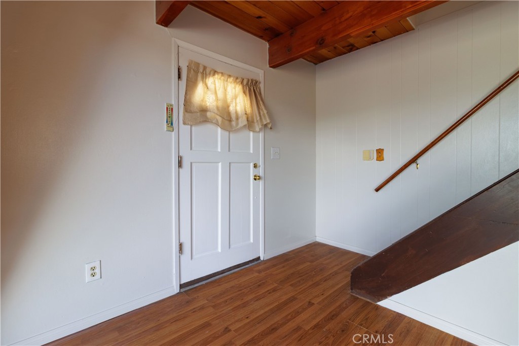 1415 Golden Rule Lane Property Photo 3