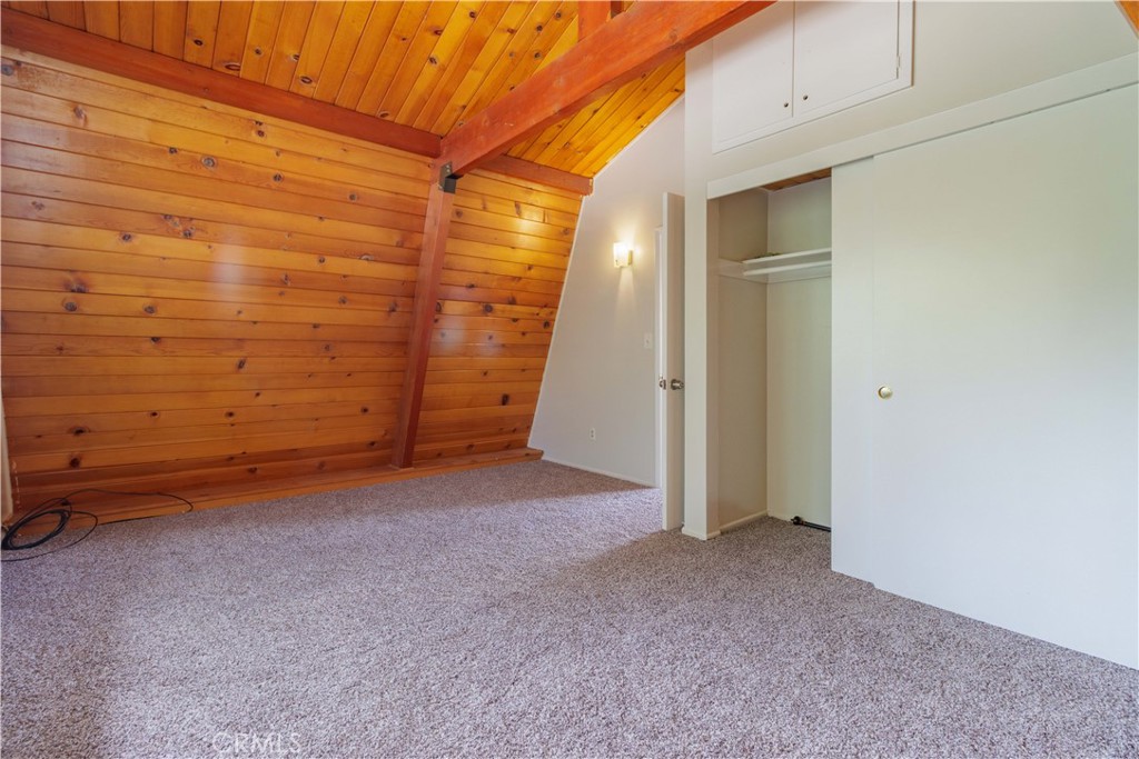 1415 Golden Rule Lane Property Photo 21