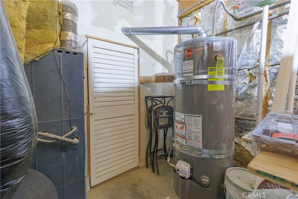 1415 Golden Rule Lane Property Photo 29