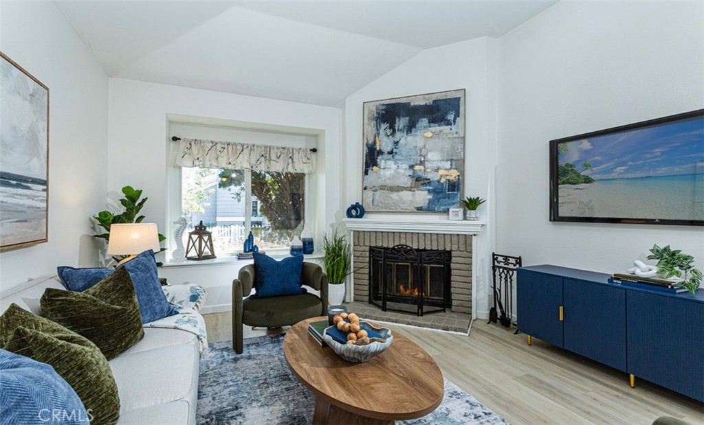 24 Riverstone