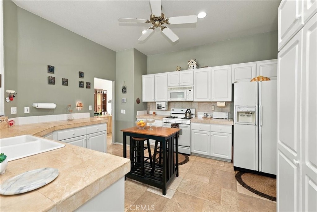 435 Rembrandt Drive Property Photo 16