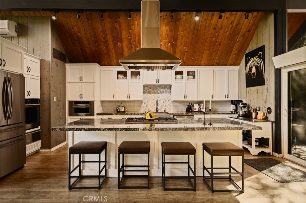 779 Grass Valley Property Photo 7