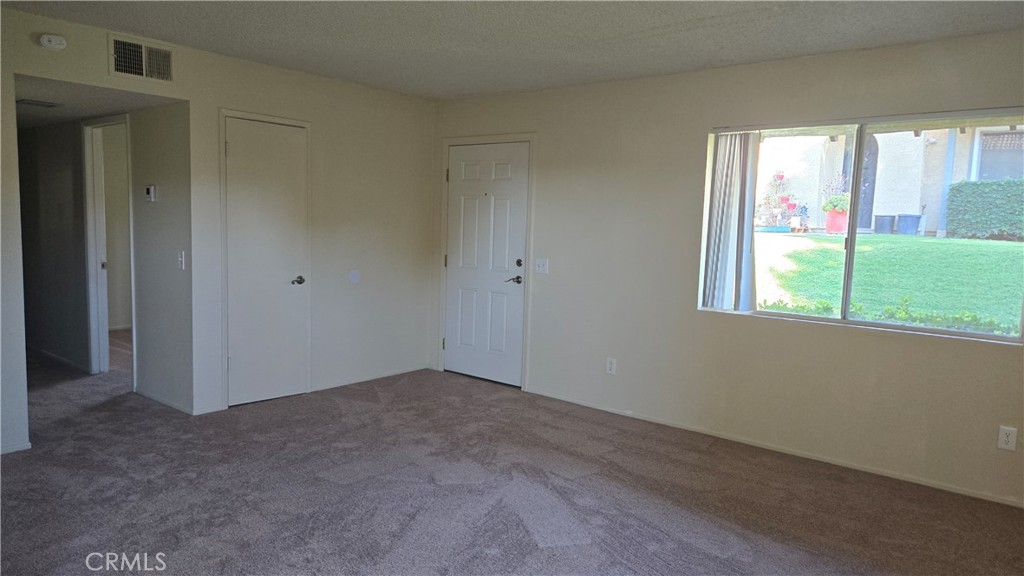 12420 Mount Vernon Property Photo 2