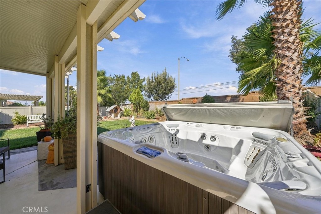 1160 Lantana Property Photo 30