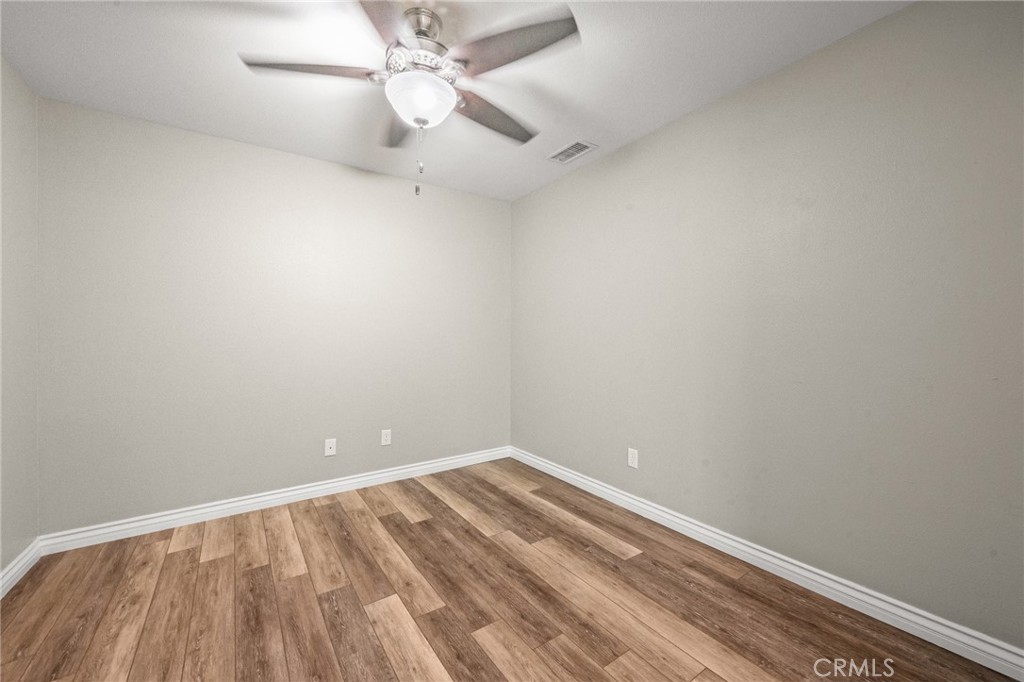 5616 Deodar Street Property Photo 11