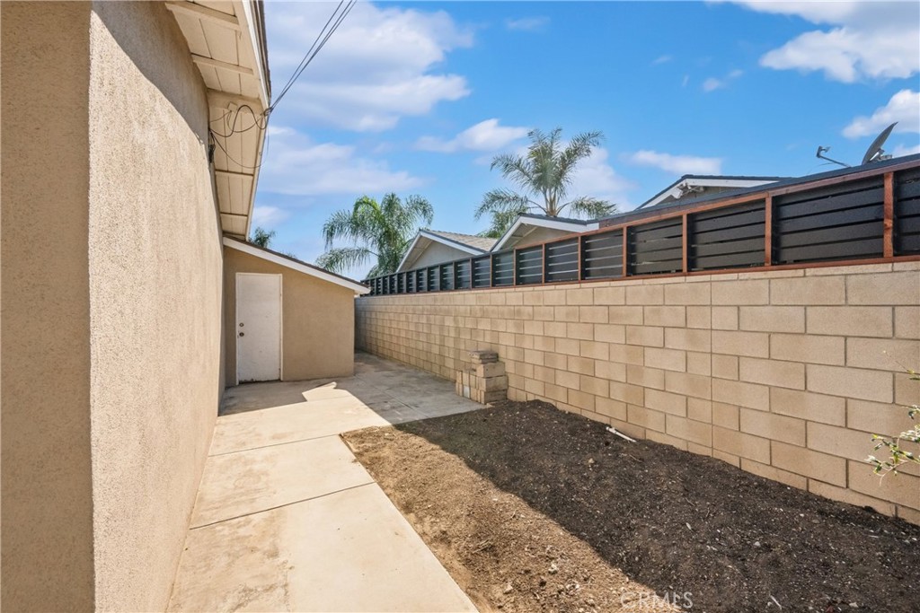 5616 Deodar Street Property Photo 31