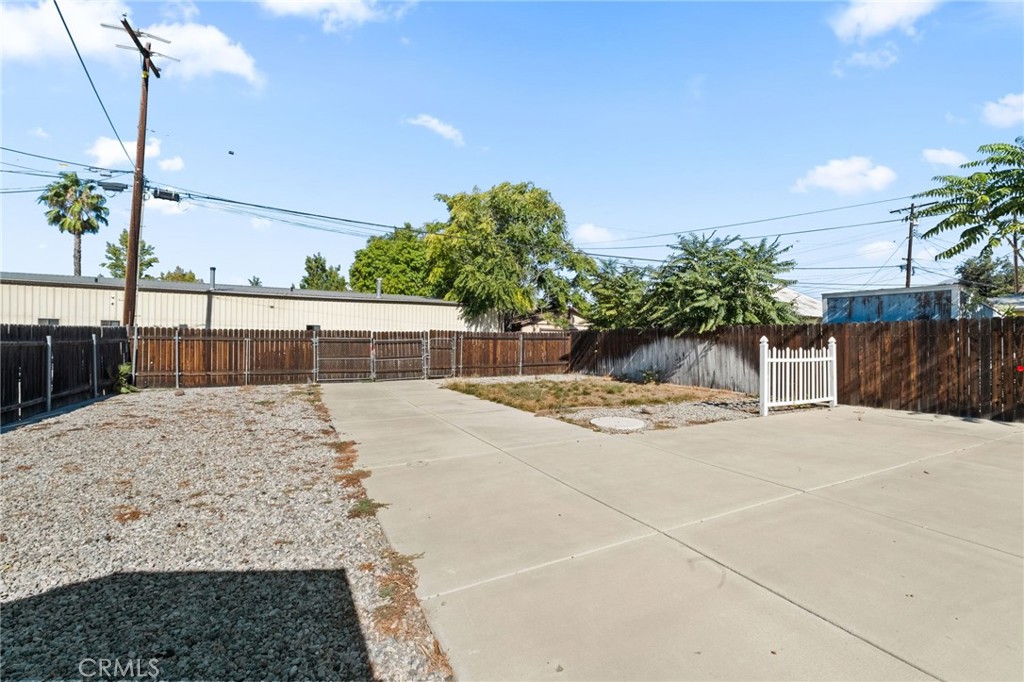 629 Egan Property Photo 18