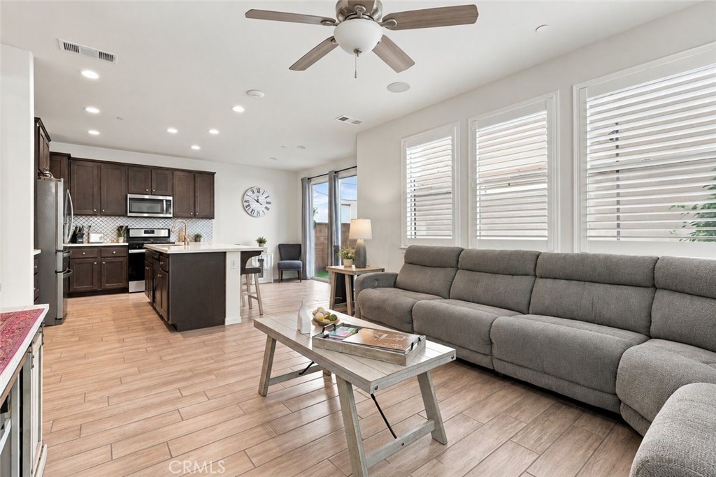 10529 Wilding Property Photo 6