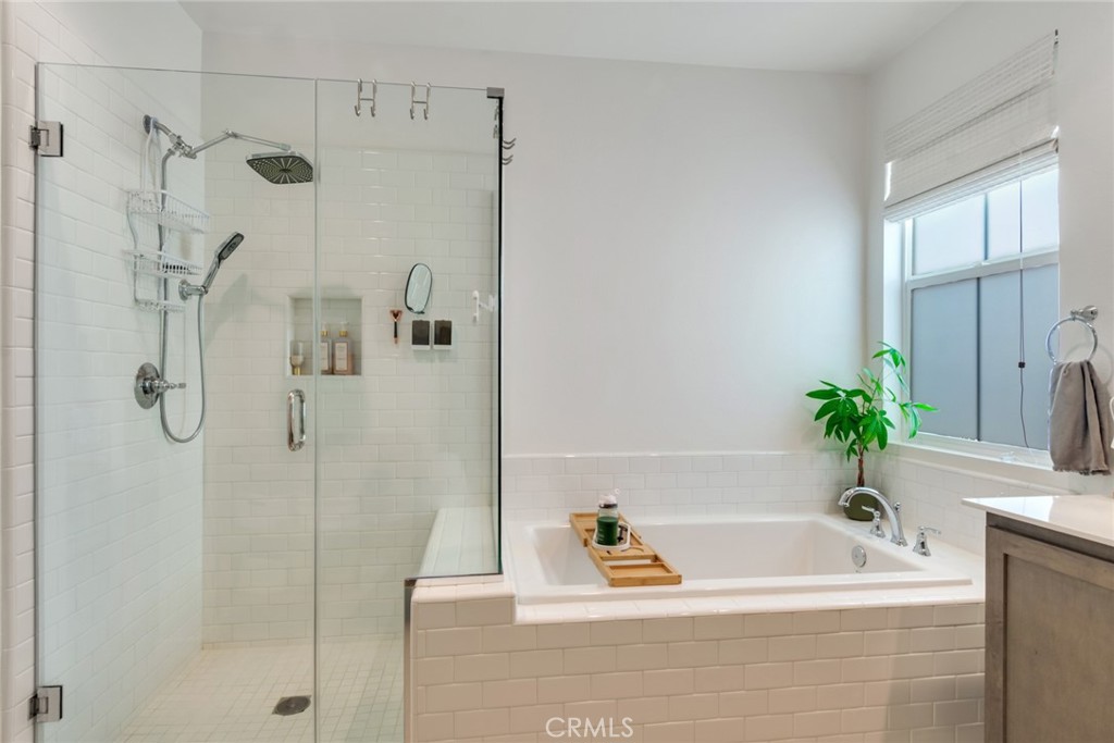 11412 Pinon Property Photo 17