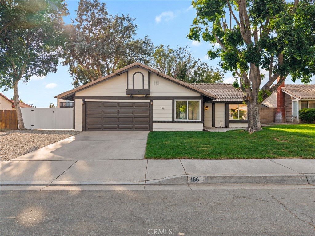 156 S Loretta Avenue Property Photo 2