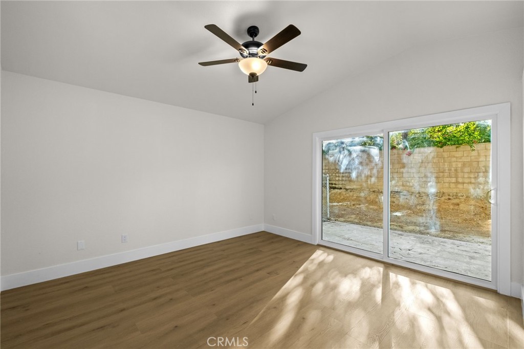 156 S Loretta Avenue Property Photo 14