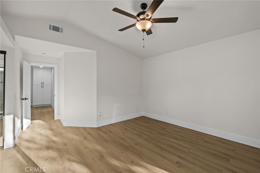 156 S Loretta Avenue Property Photo 15