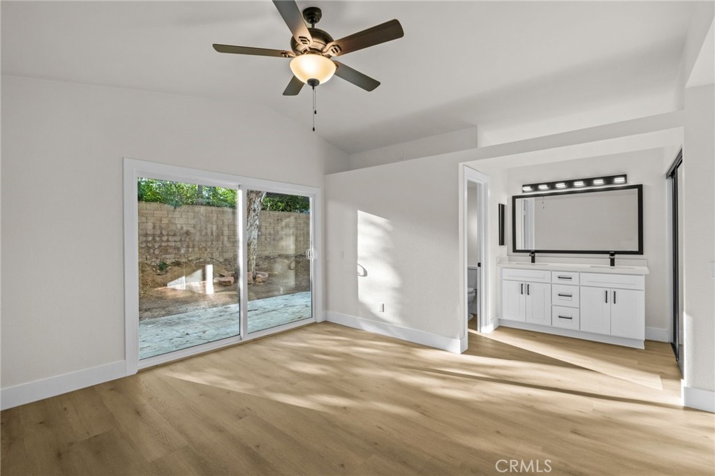 156 S Loretta Avenue Property Photo 16