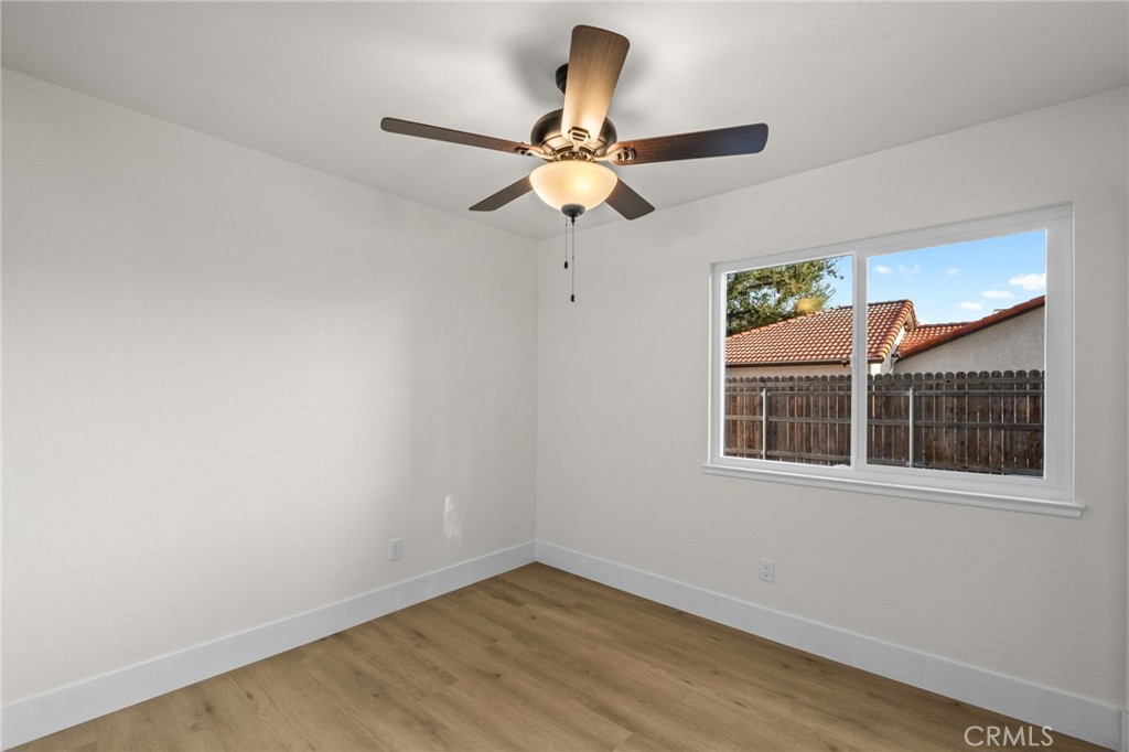 156 S Loretta Avenue Property Photo 21