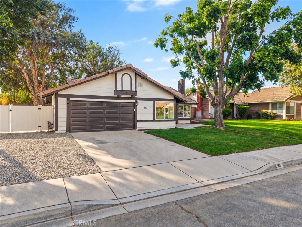 156 S Loretta Avenue Property Photo 29