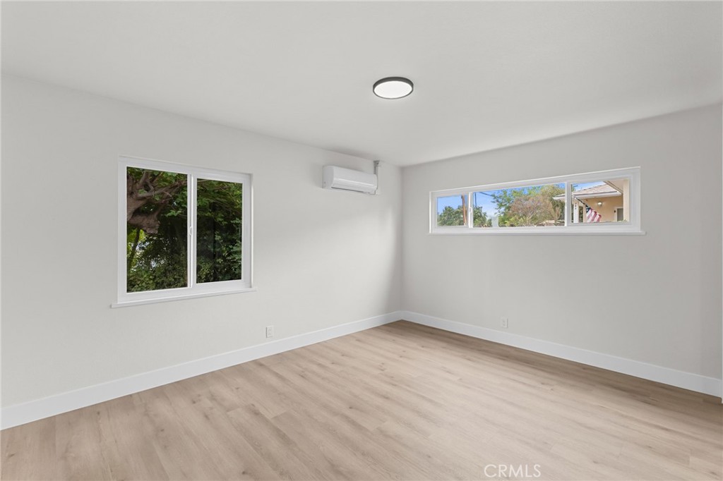 736 N Walnut Avenue Property Photo 20