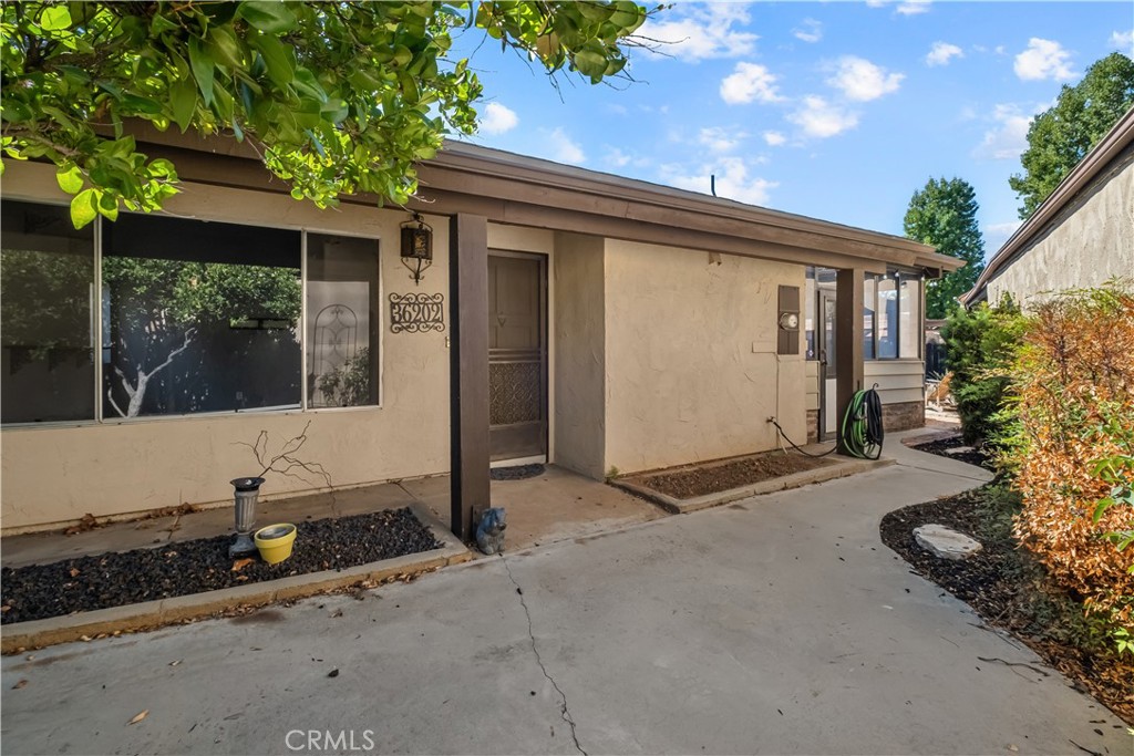 36202 Gingertree Property Photo 29