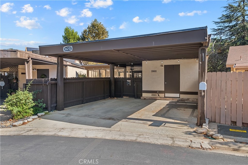 36202 Gingertree Property Photo 30