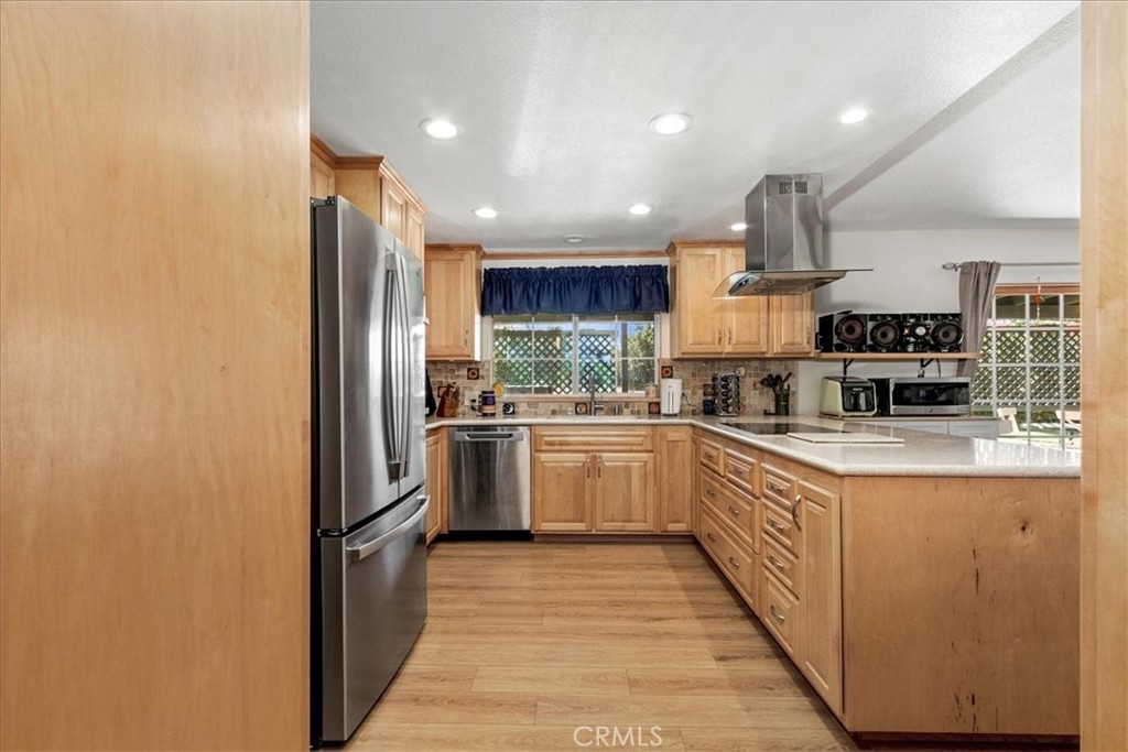 2160 John Property Photo 11