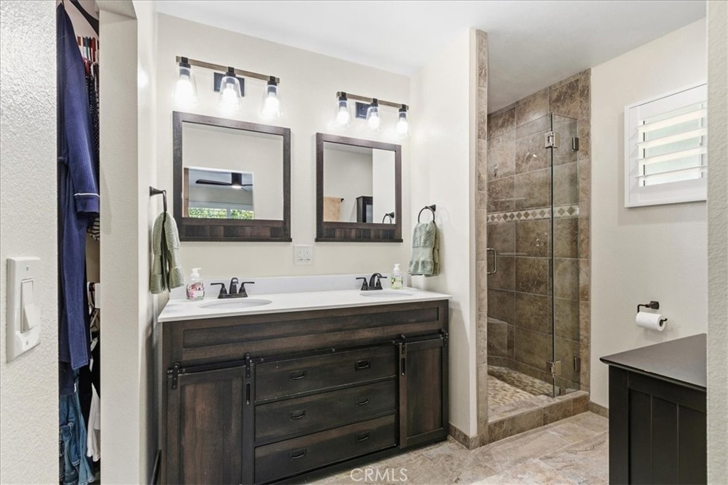 2160 John Property Photo 22